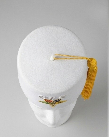 Order of the Eastern Star (OES) White Fez Cap with Gold Tassel - Image 3